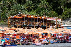 Arienzo Beach - Full House